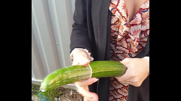 Ang’onoalangel84 – Anal es un invitado en el centro comercial