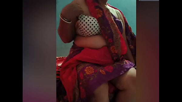 Desi bhabi empujada en el río de la vida