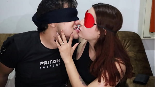 Dulces besos y besos con lengua de 18