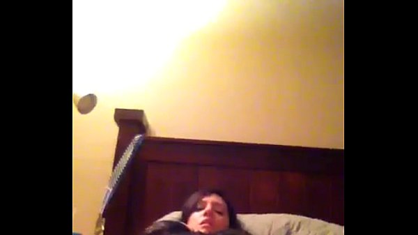 El dedo escorporado de Hyhose Herro se mete el coño · z · a · xx.com.se