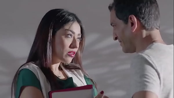 Me encantan las chicas fuertes que vienen a dormir conmigo..!! · N.com.se