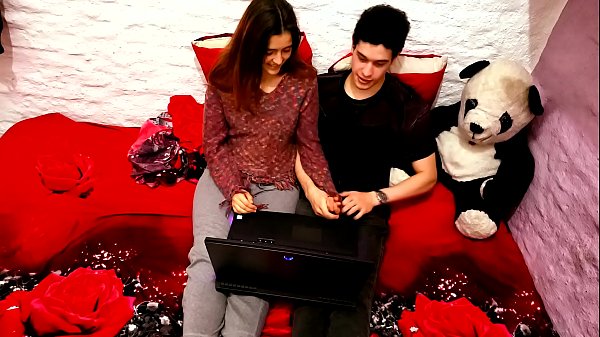 Miro a mi amigo más profundo y veo Netflix · N.S.se