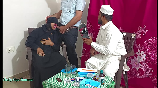 Mujeres de la Sra. Kannagad de Kannah esperando xnxx