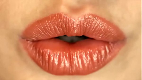 Naughty America – Cherie Myele y Funlele Fal