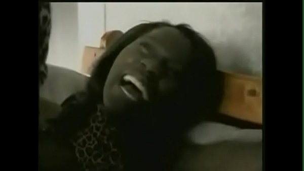 Tres hombres y una mujer