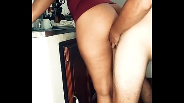 Yenik nació su tía en la cocina