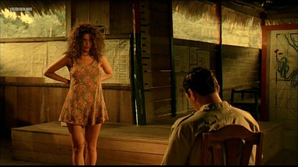 Angie Cereda – Pantaleón y los extraños (1999)