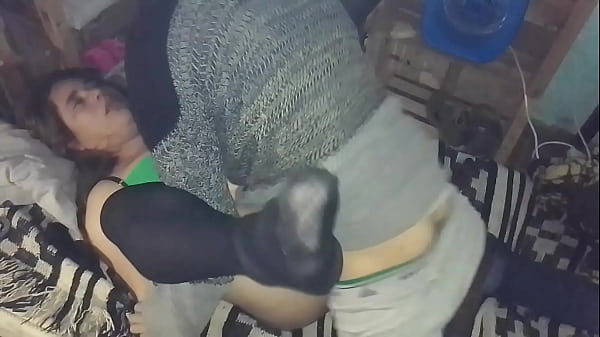 La prostituta de mi amigo me pide ser misionero, escribimos por teléfono