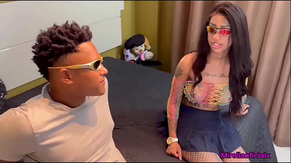 Mi polla dura no combina tanto con la polla, pedí