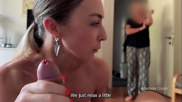 No me pillé haciéndole una mamada a mi novia. Estábamos hablando y él quería aparecer.