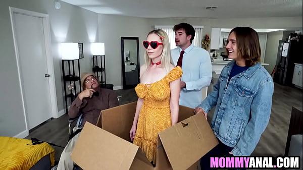 Robot Milf Antal Gratis Seleccionado por familia adoptiva