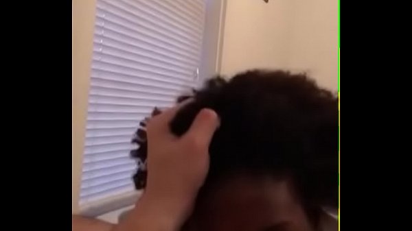 Puta haitiana negra cachonda chupando y montando mi polla blanca