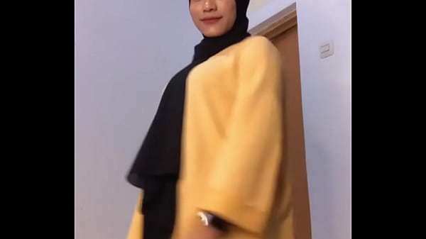 Sacudiendo el hijab
